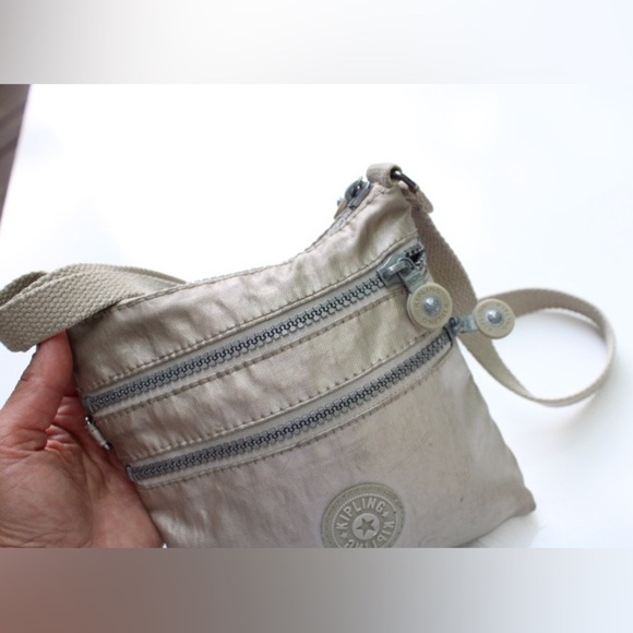 Kipling cross body bag - Picture 7 of 7